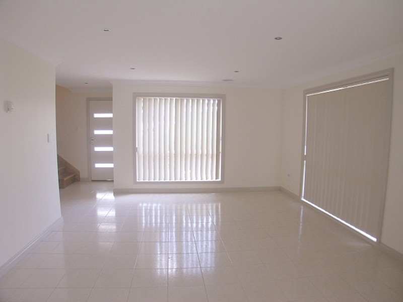2/213 Johnstone Street, Westmeadows VIC 3049