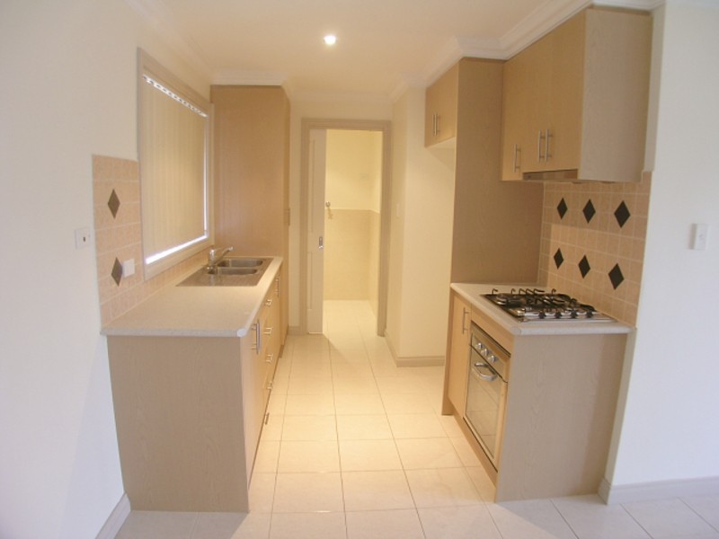 2/213 Johnstone Street, Westmeadows VIC 3049