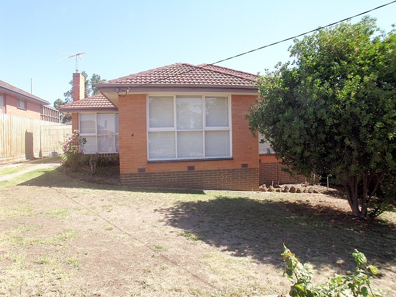 4 George Street, Glenroy VIC 3046