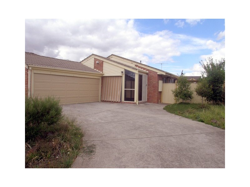 99 Ashleigh Crescent, Meadow Heights VIC 3048