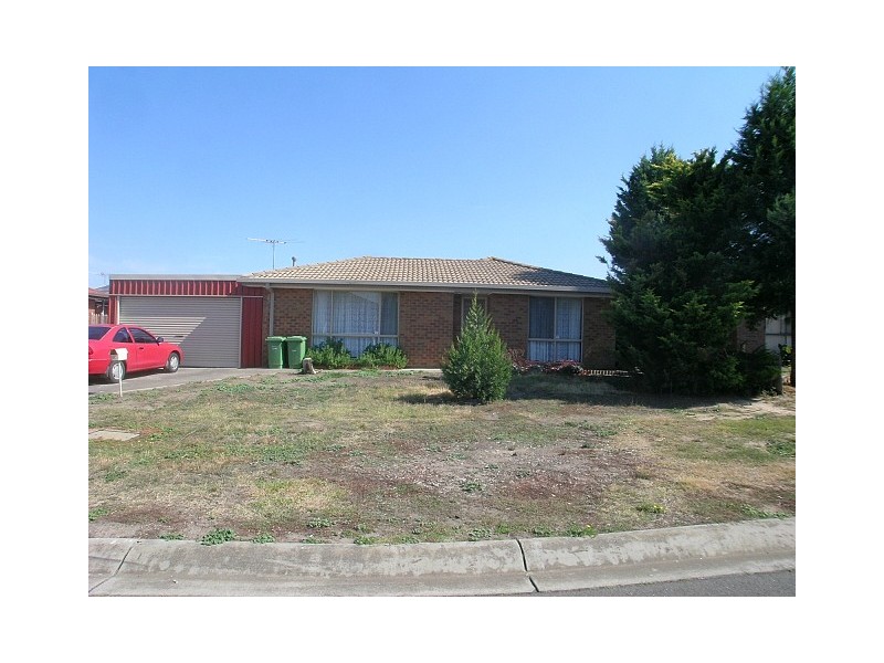 15 Hopkins Way, Meadow Heights VIC 3048