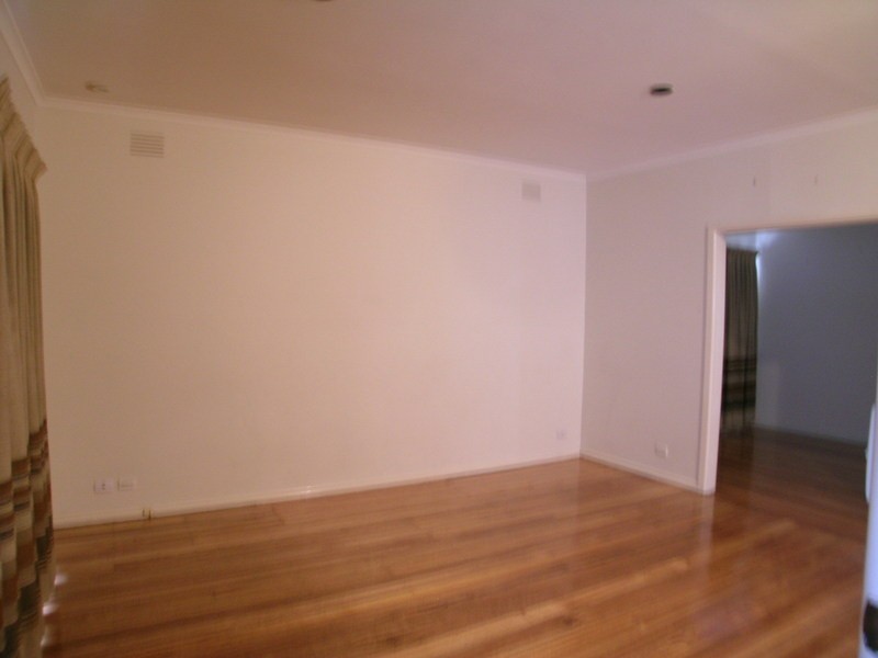 6 Langton Street, Glenroy VIC 3046