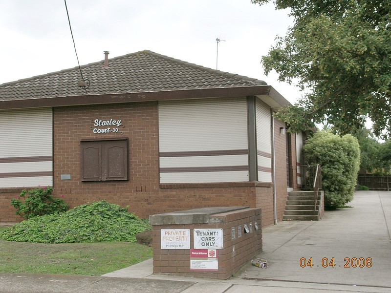 4/30 Stanley Street, Glenroy VIC 3046