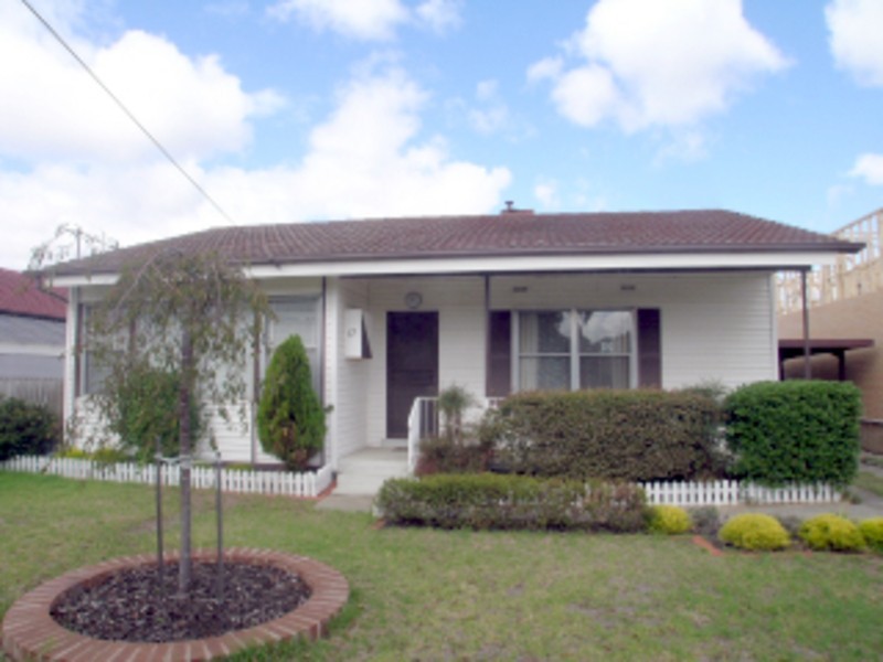 17 Lynch Road, Fawkner VIC 3060