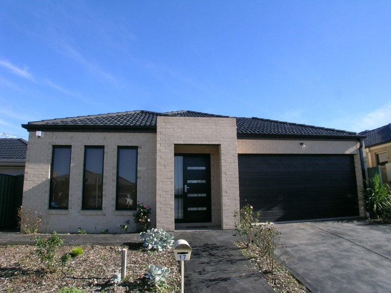17 Kings Glen, Craigieburn VIC 3064