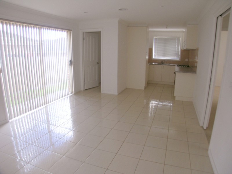 24/4 Melaleuca Drive, Meadow Heights VIC 3048