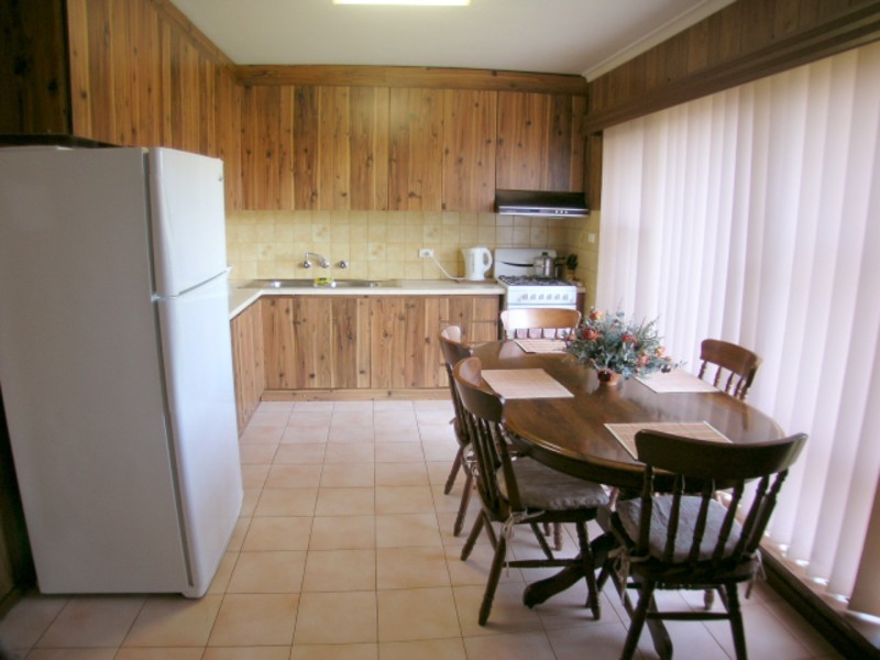 6 & 8 Guildford Avenue, Coolaroo VIC 3048