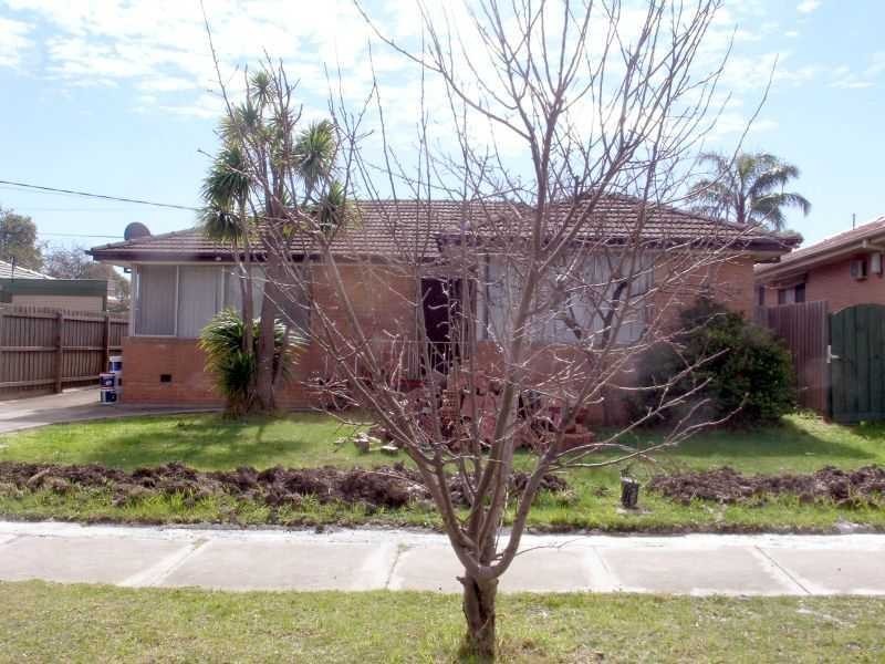 20 Koroit Avenue, Dallas VIC 3047