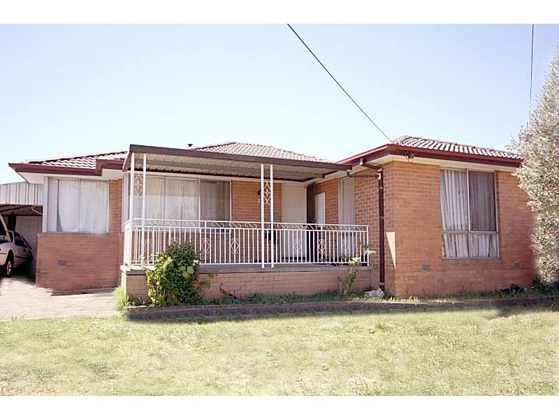 4 Rubicon Street, Dallas VIC 3047