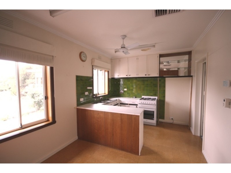 29 Fox Court, Jacana VIC 3047