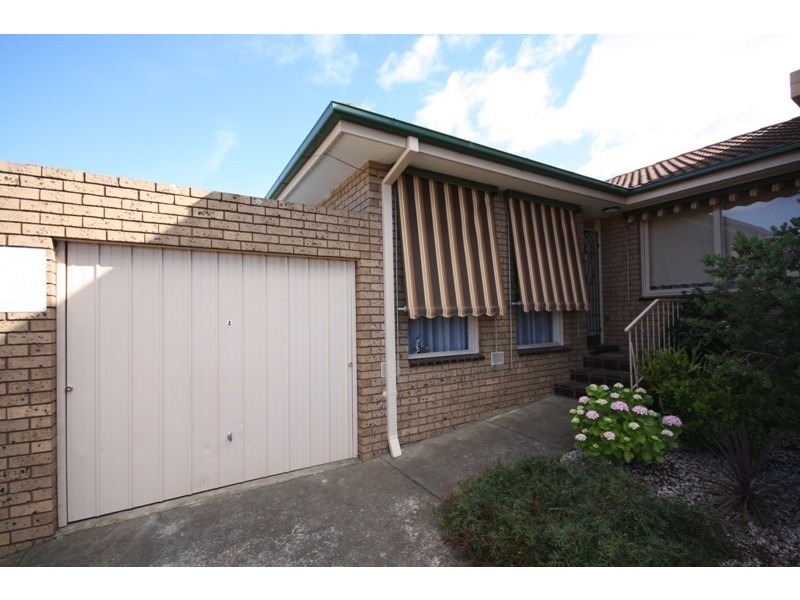 4/40 Chapman Avenue, Glenroy VIC 3046