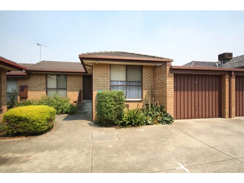 2/17 Kennedy Street, Glenroy VIC 3046