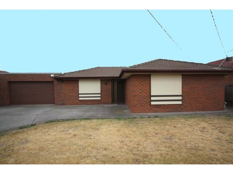 1415 Pascoe Vale Road, Meadow Heights VIC 3048