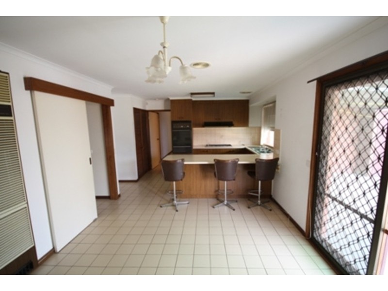 1415 Pascoe Vale Road, Meadow Heights VIC 3048