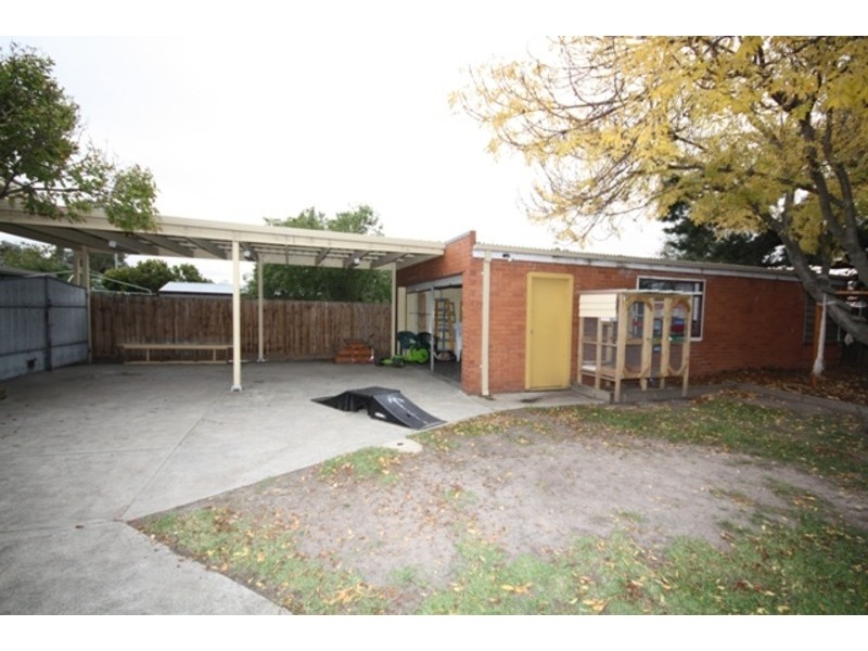 4 Edgar Street, Hadfield VIC 3046