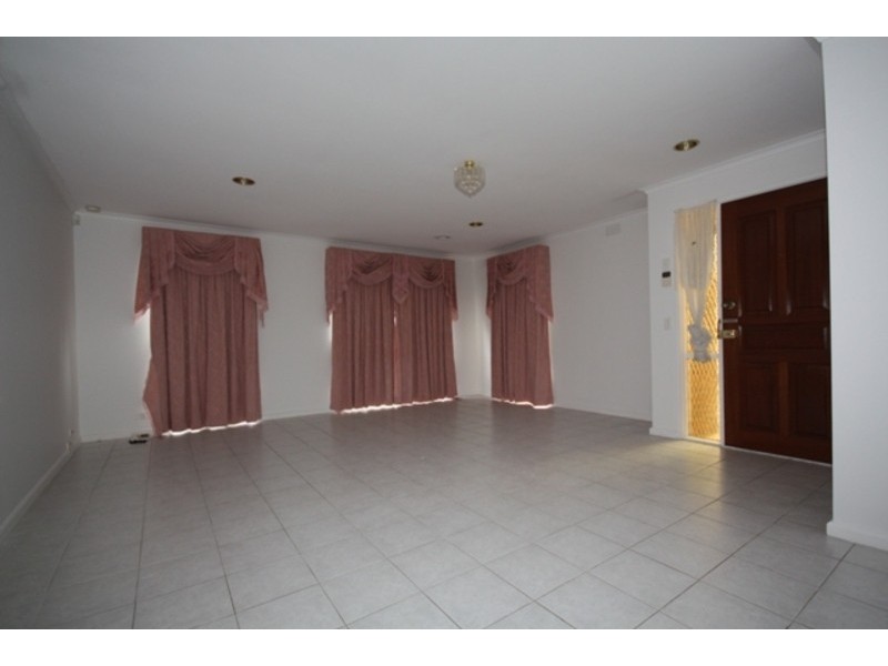 14 Ardeer Court, Meadow Heights VIC 3048