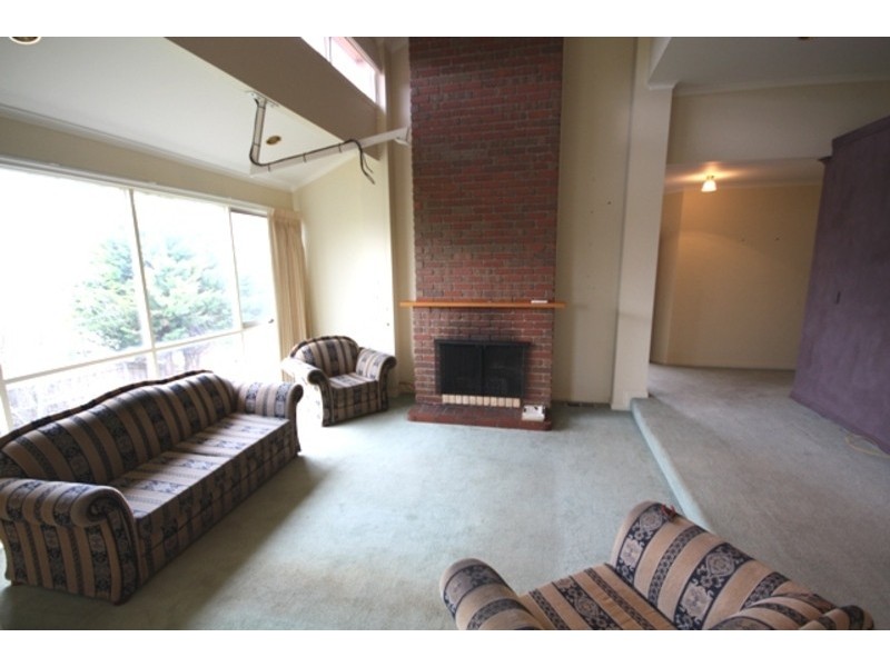 1 Marleybourne Court, Greenvale VIC 3059