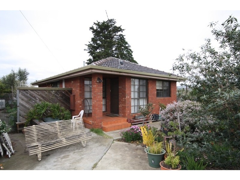 2/12 Augustine Terrace, Glenroy VIC 3046