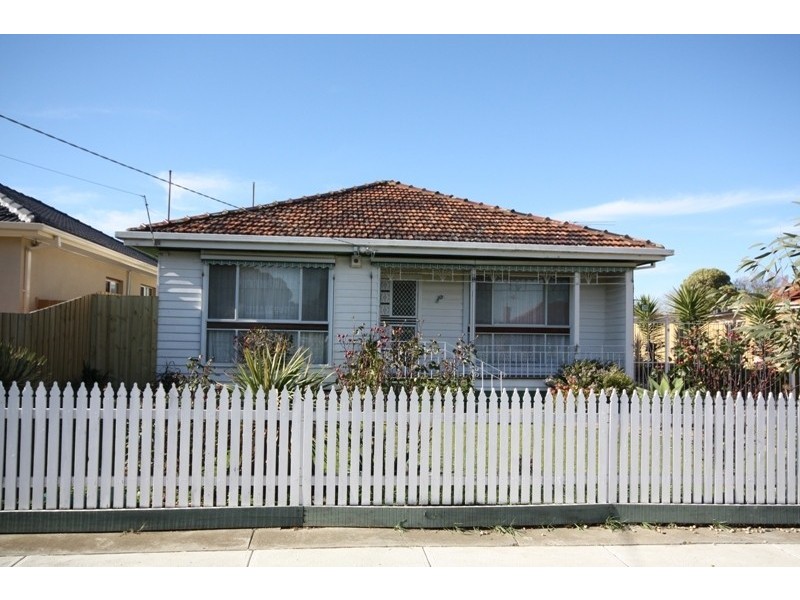 30 Salisbury Street, Glenroy VIC 3046