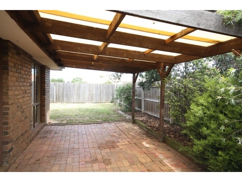 2/47 Edington Way, Craigieburn VIC 3064