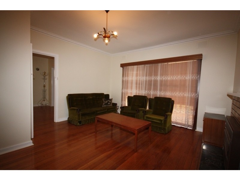 22 Gloucester Street, Hadfield VIC 3046