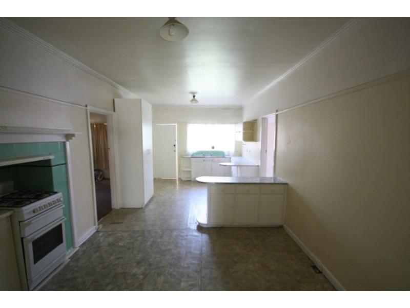 1049 Pascoe Vale Road, Broadmeadows VIC 3047