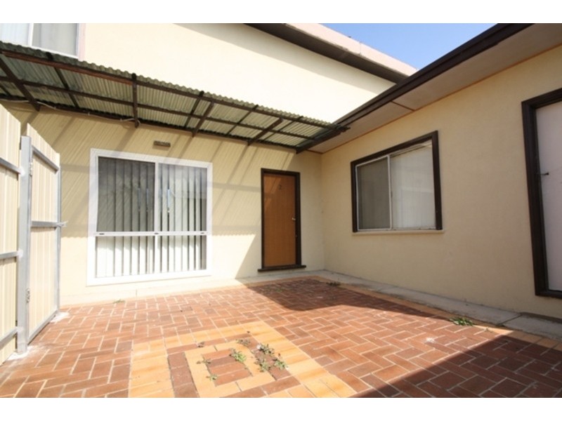 2/57 Corinella Crescent, Dallas VIC 3047