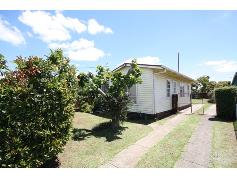 24 View Street, Glenroy VIC 3046