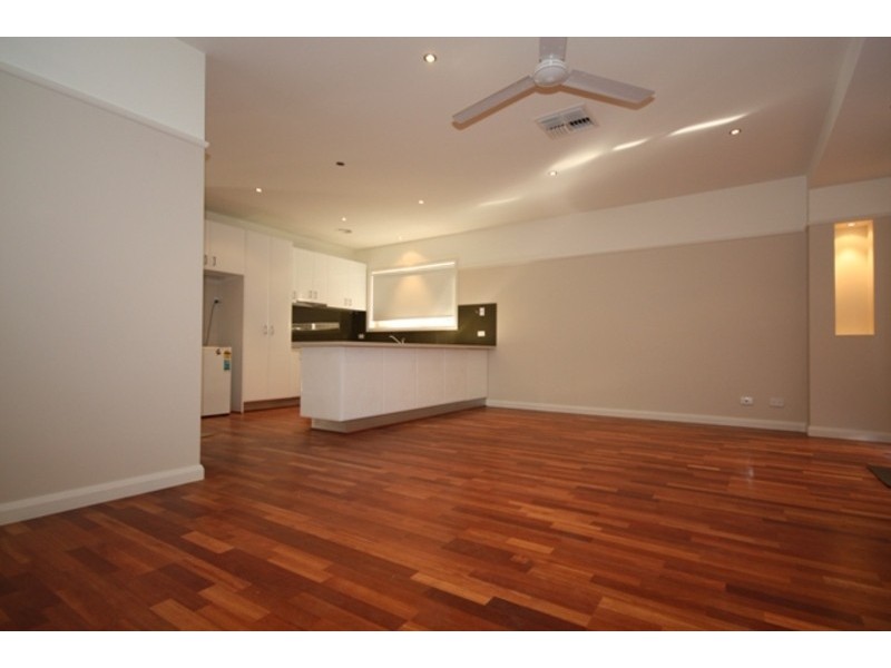 1/74 Chapman Avenue, Glenroy VIC 3046