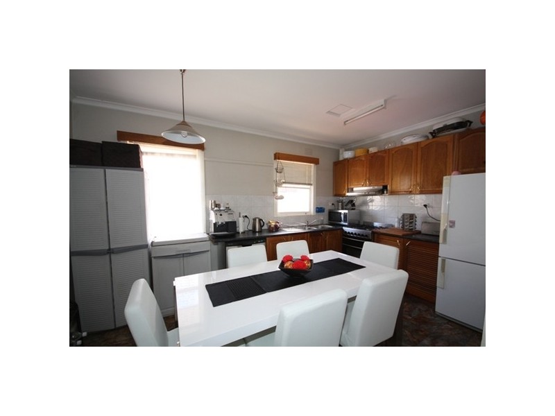 4 Ash Street, Glenroy VIC 3046