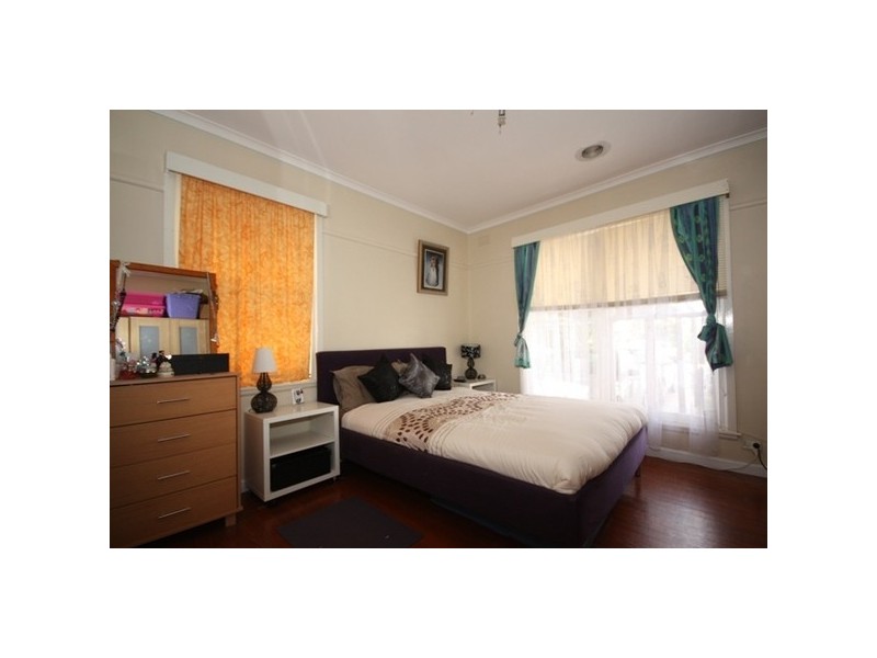 4 Ash Street, Glenroy VIC 3046