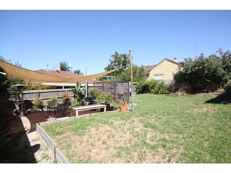 9 Victoria Street, Oak Park VIC 3046