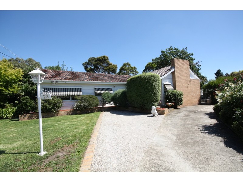 22 Moss Court, Glenroy VIC 3046
