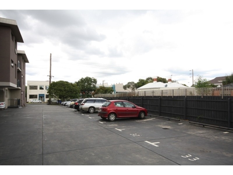 17/30 – 34 Whitehall Street, Footscray VIC 3011