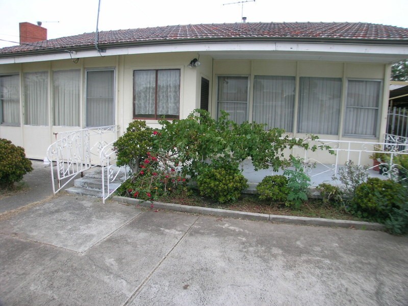 7 Morwell Crescent, Dallas VIC 3047