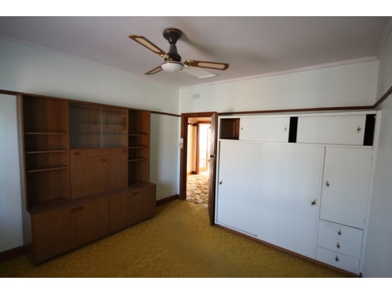 44 Austin Crescent, Pascoe Vale VIC 3044