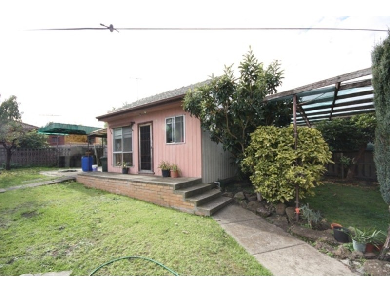 12 Prospect Street, Glenroy VIC 3046