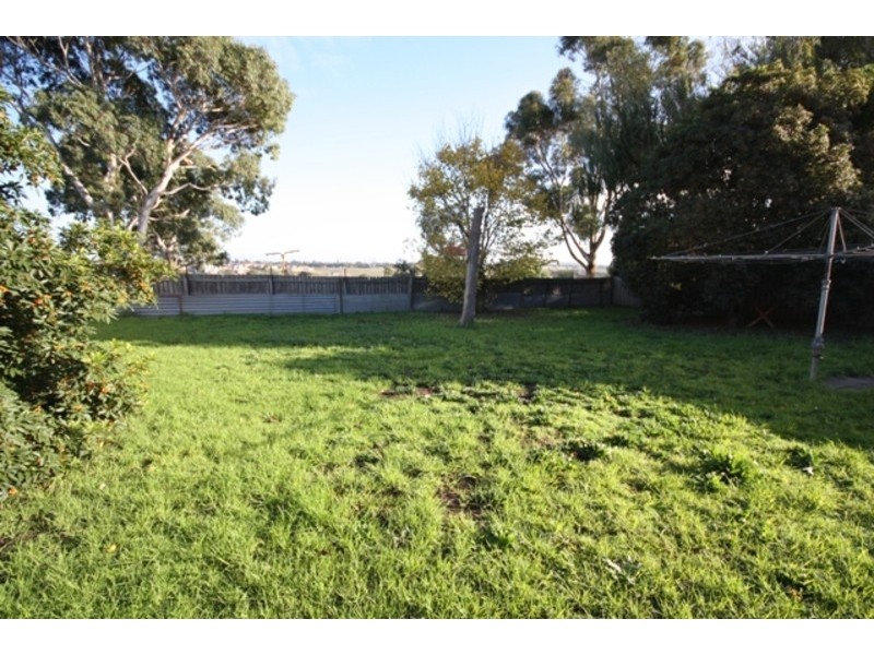 29 Augustine Terrace, Glenroy VIC 3046