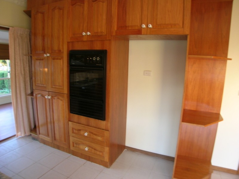 14 Dillwynia Place, Meadow Heights VIC 3048