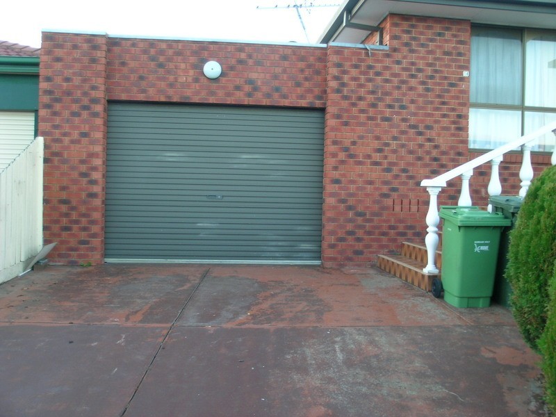 14 Dillwynia Place, Meadow Heights VIC 3048