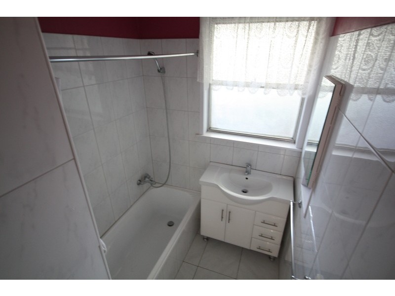 4 Warne Street, Coolaroo VIC 3048