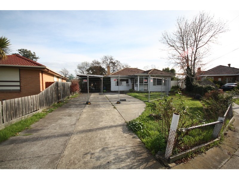 33 Charles Street, Hadfield VIC 3046