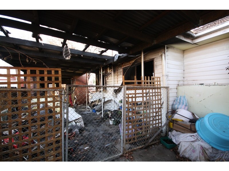 33 Charles Street, Hadfield VIC 3046