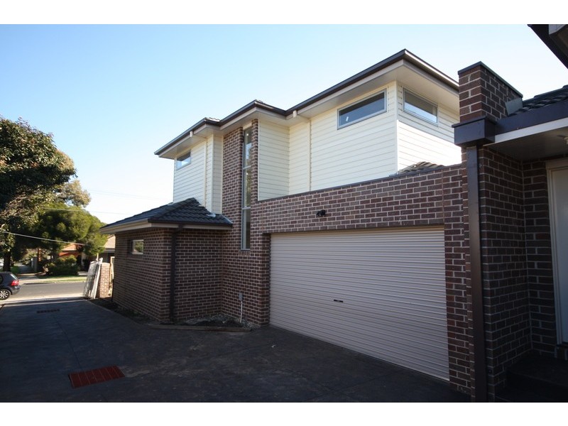 1/56 Winifred Street, Oak Park VIC 3046