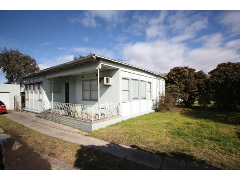21 Gosford Crescent, Broadmeadows VIC 3047