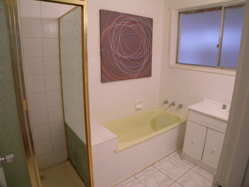 15 Corinella Crescent, Dallas VIC 3047