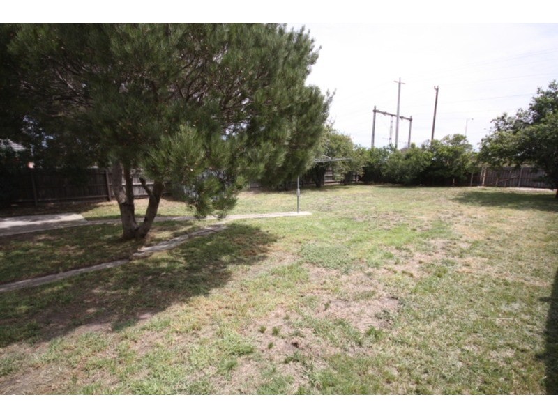 61 Hartington Street, Glenroy VIC 3046