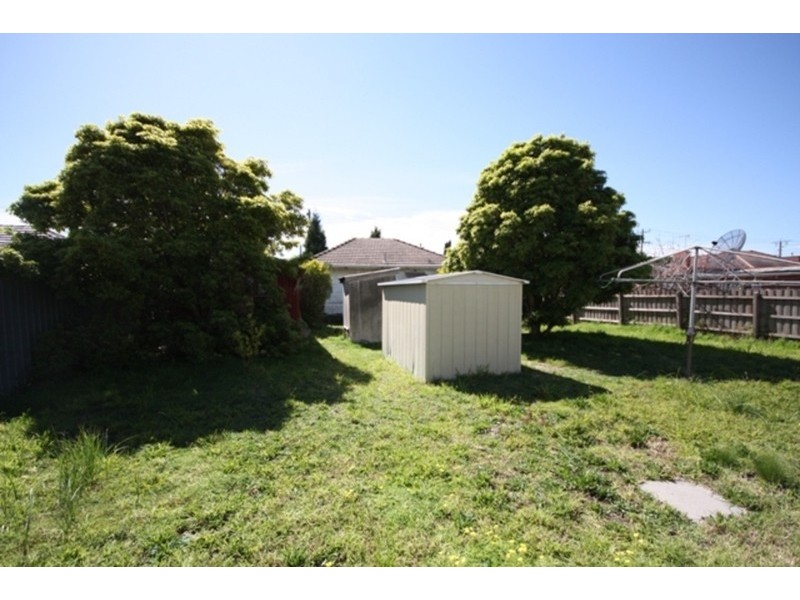 9 Katoomba Street, Hadfield VIC 3046