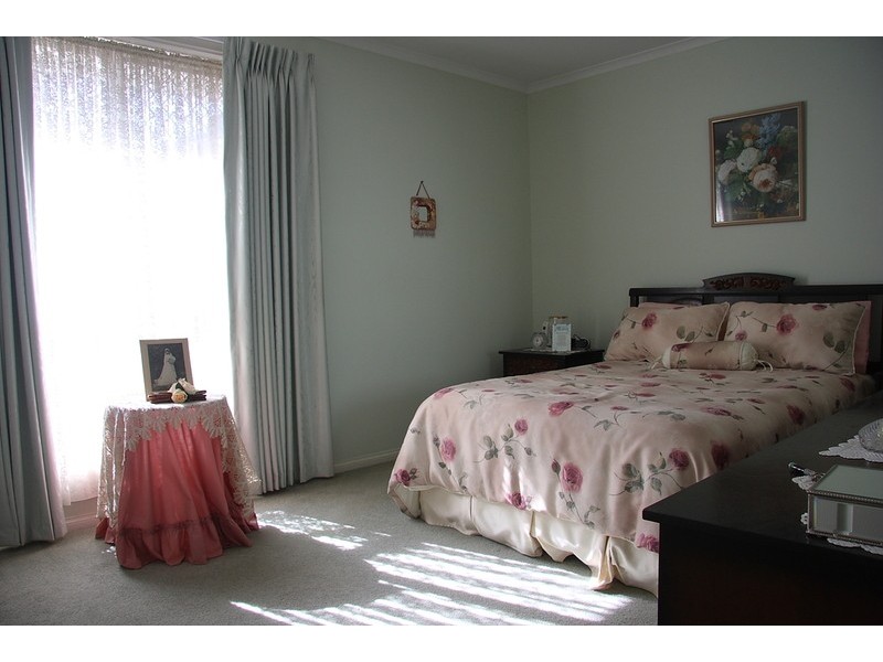 2/12 Lytton Street, Glenroy VIC 3046