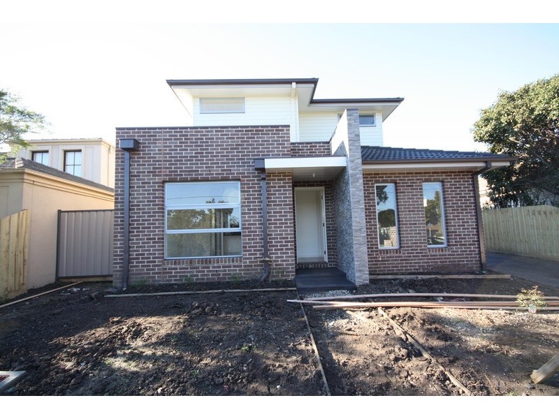 1/56 Winifred Street, Oak Park VIC 3046